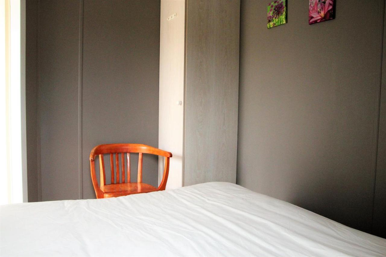 Hofgalow Chalet Op Camping "De Stal" Drijber Ngoại thất bức ảnh